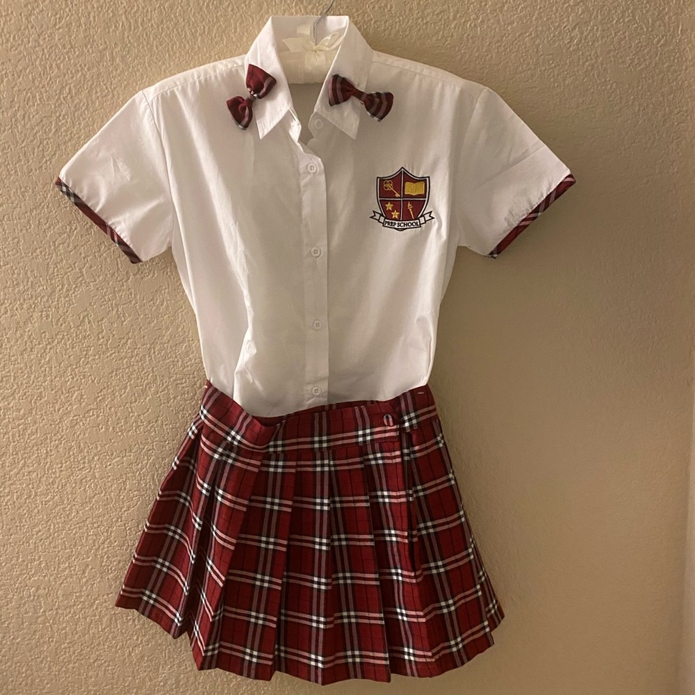 New schoolgirl costume. Top, skirt and hair bows